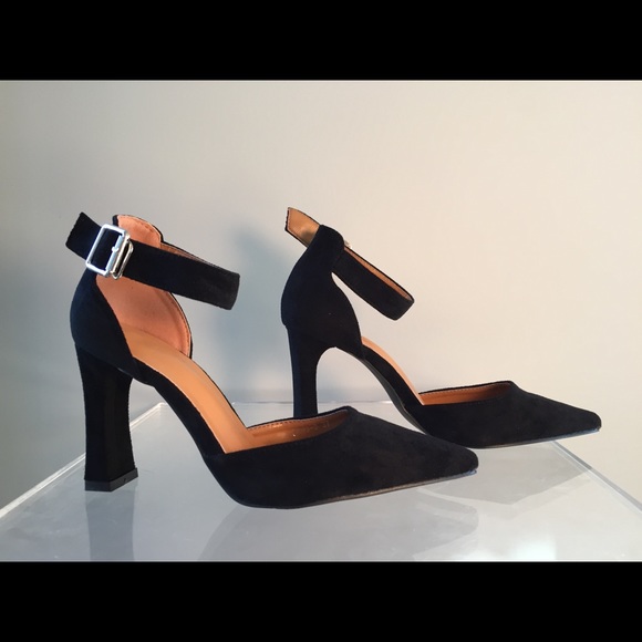 Black Suede Heels - Picture 4 of 14